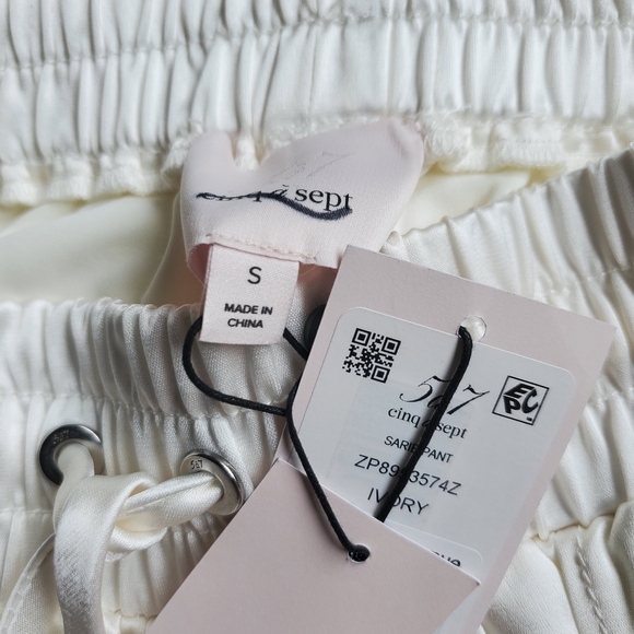 NWT$395 Cinq a Sept Sarie High Rise Cargo Pocket Ivory Track Pants Trousers Sz S - Picture 13 of 16